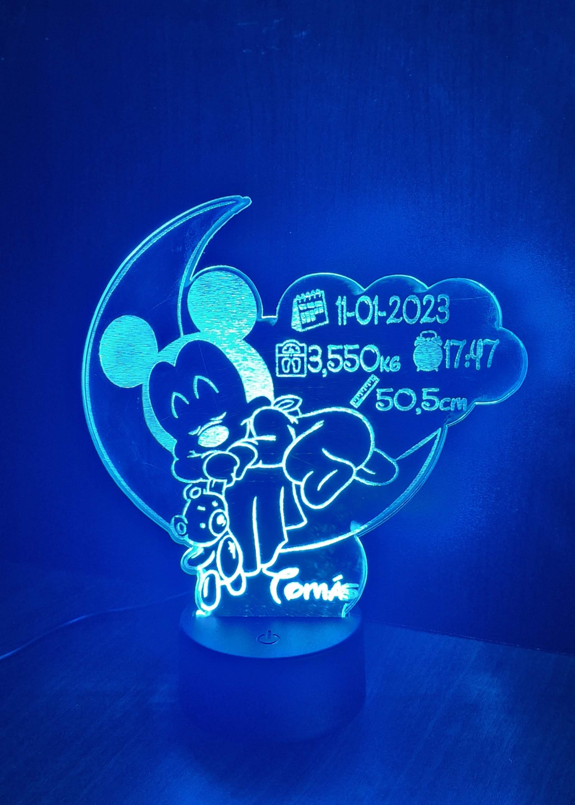 Luz de presença personalizada em formato de lua